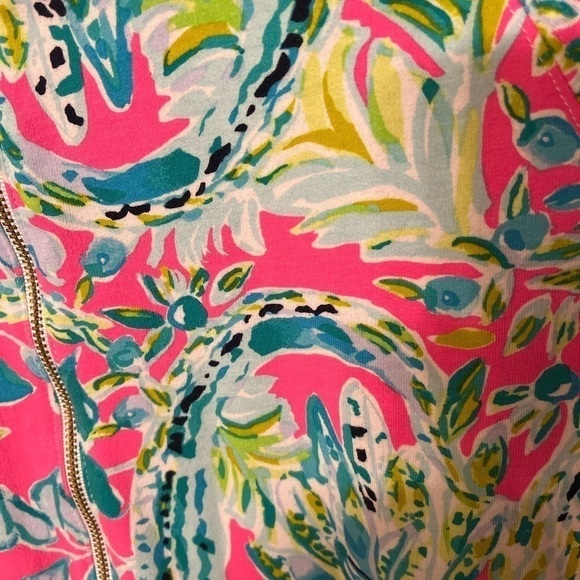 Lilly Pulitzer Skipper Popver Multi Snap Back Sz S EUC - Picture 3 of 10